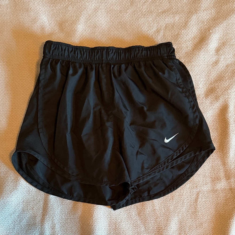 Nike Women's Black Dri-Fit Athletic Shorts - Size M